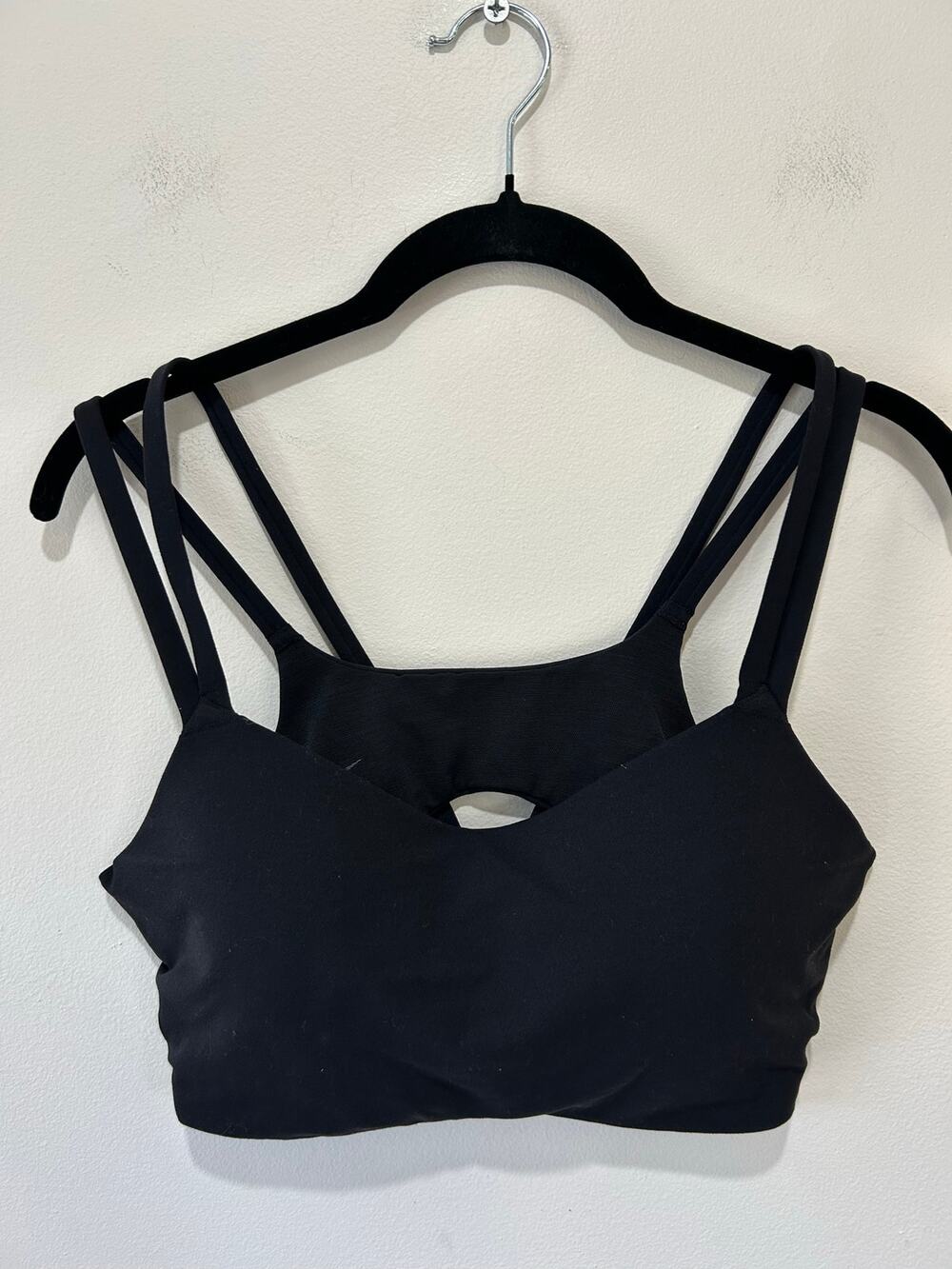 Nike Zenvy dry fit sports bra size L black padded dual straps